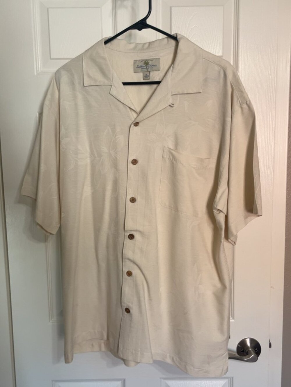 Island Shores Men’s XL 100% Silk Floral Shirt